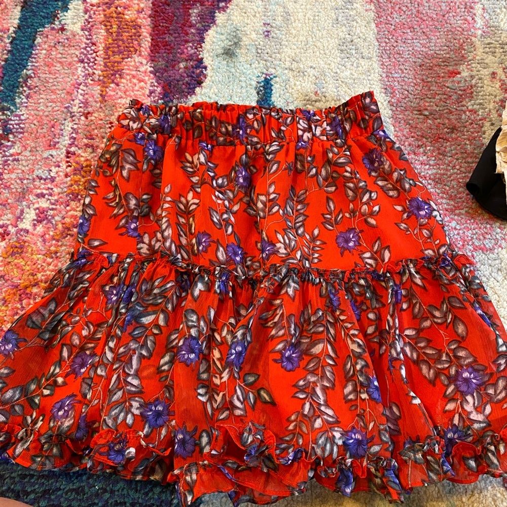 Selfie Leslie Skirt